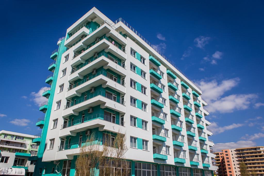 Oasis By The Sea - Summerland Apartment Mamaia Exteriér fotografie