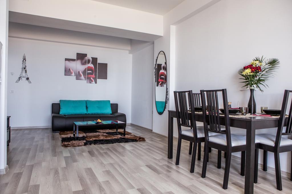 Oasis By The Sea - Summerland Apartment Mamaia Exteriér fotografie