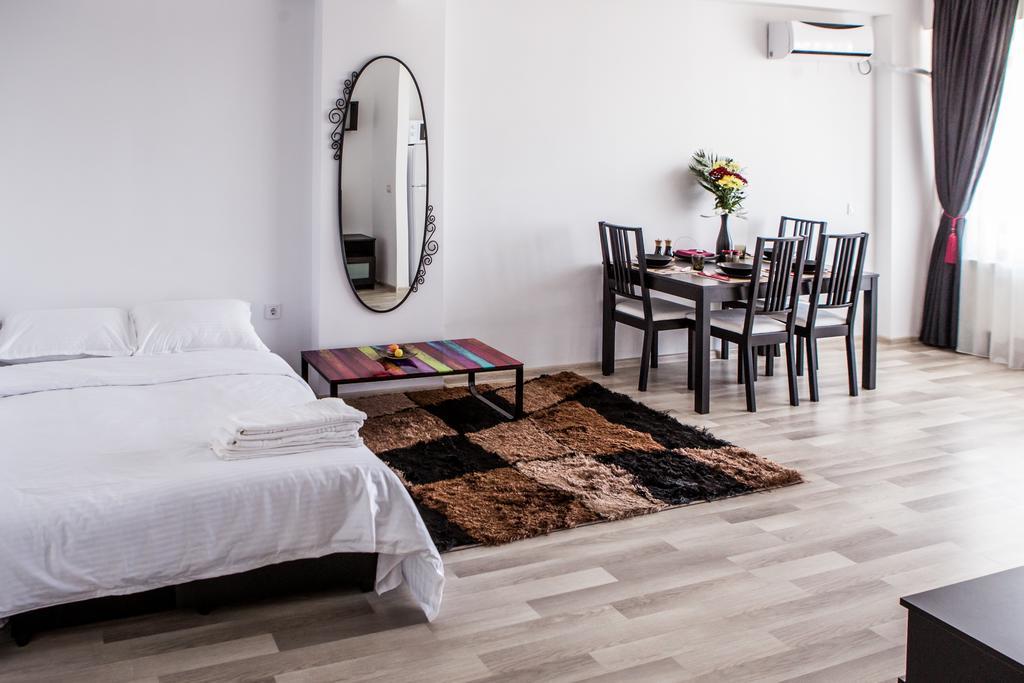 Oasis By The Sea - Summerland Apartment Mamaia Exteriér fotografie
